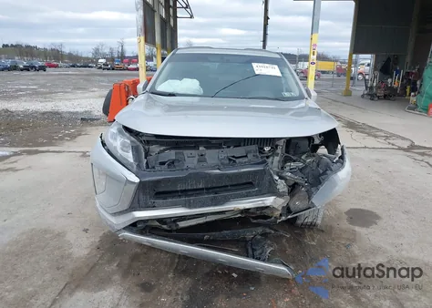 2018 Mitsubishi Eclipse Cross Se z USA, uszkodzony, nr VIN JA4AT5AA3JZ046980